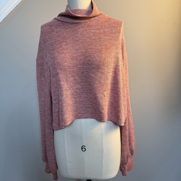 Lulus Sweaters - Lulu's Cowl Neck Light Weight Cropped Long Sleeve Sweater, M, UGC